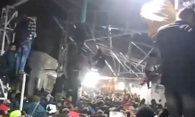 India: Estampida en templo hindú deja al menos 12 muertos