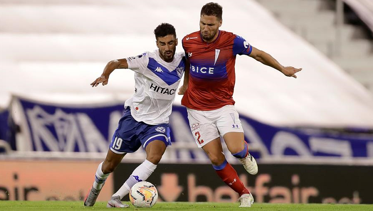 Quinteros tiene a su delantero: Colo Colo confirma su nuevo y esperado refuerzo