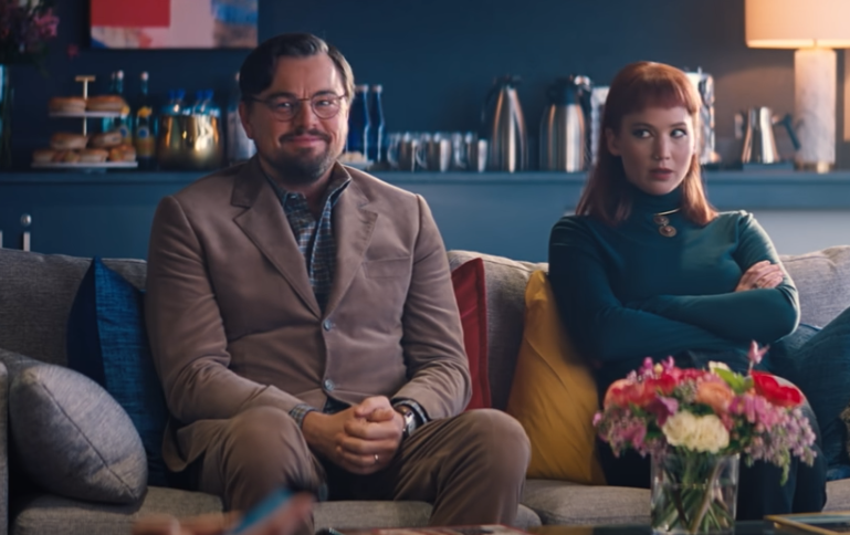 No miren arriba: Número de teléfono que aparece en la película es real y esto pasa si llamas