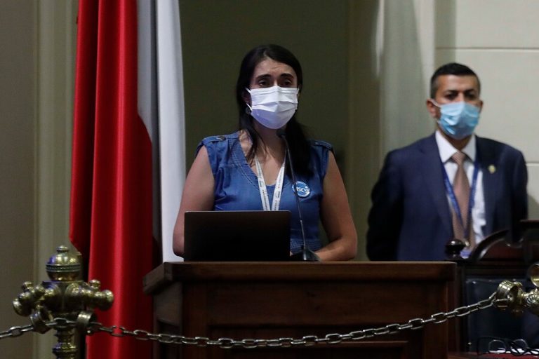 María Elisa Quinteros: “La gente está aburrida de las peleas, quiere vernos trabajando