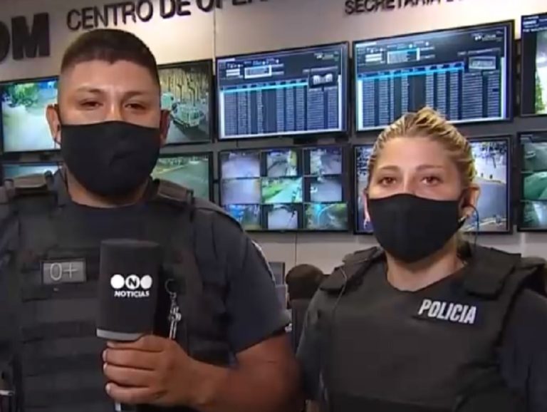 Policías salvan vida de niña ahogada en Argentina: Le hicieron reanimación