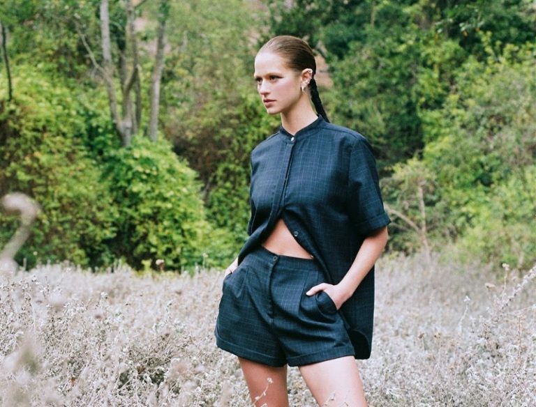 Prendas únicas, sostenibles y hechas en Chile: Así funciona REV, el e-commerce que reúne a diseñadores nacionales