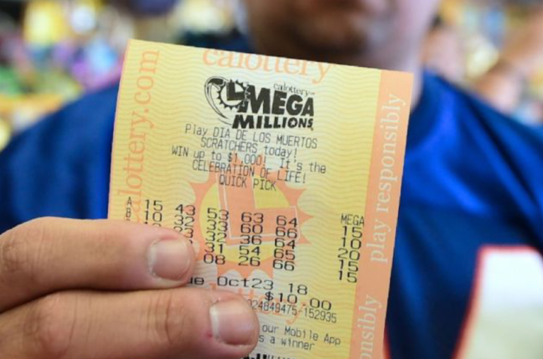 Dos chilenos ganaron en enero: Así puedes participar por un pozo de $307 mil millones este viernes