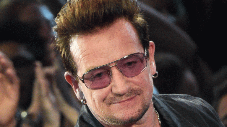 La sincera confesión de Bono sobre U2: Le avergüenzan las canciones y no le gusta el nombre de la banda