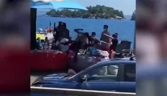 Balnearios colapsados: Descontrol ambulante en las playas