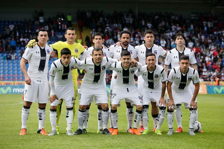 Histórico ex jugador de Colo Colo, declarado antivacunas, se inmunizará contra el COVID-19 “por amor”