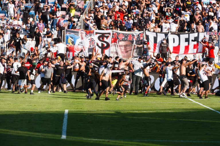 ANFP confirma importante sanción para Colo Colo tras incidentes de hinchas en Antofagasta