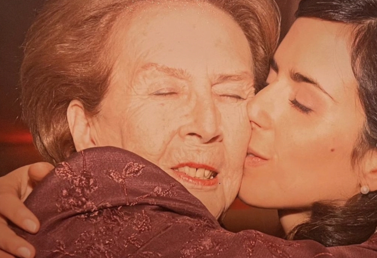 Paz Bascuñán publica sentido mensaje para despedir a Leonor Oyarzún: 