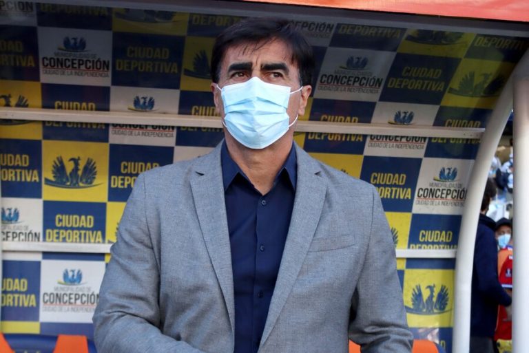 La alegría de Quinteros tras ganar la Supercopa: “Si no pasaban cosas como las que pasaron, era otra historia”