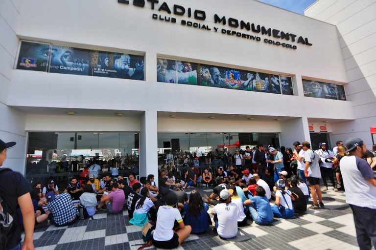 CSD Colo-Colo impulsa iniciativa popular en la CC para reconocer el 