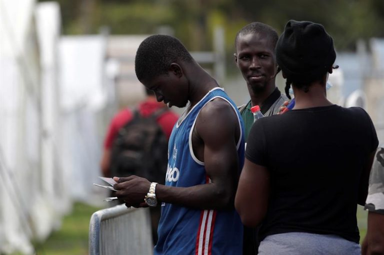 Encuesta revela que ocho de cada 10 haitianos tiene intención de emigrar