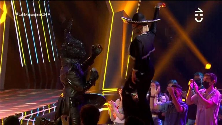 “Cantas muy, muy bien”: Conejo prendió el escenario de ¿Quién Es La Máscara?