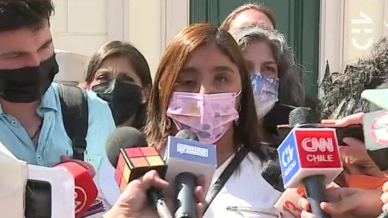 Fabiola Campillay, tras reunirse con Gabriel Boric: “Estamos por el indulto, no por la aministía”