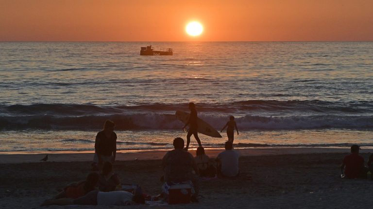 Más de 700 personas fueron estafadas por agencia de viajes: Aún no les devuelven el dinero de sus vacaciones