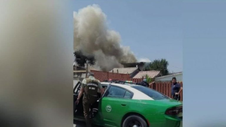 Linchamiento en Villa Alemana: Vecinos golpean y queman la casa de sujeto acusado de violación a menor