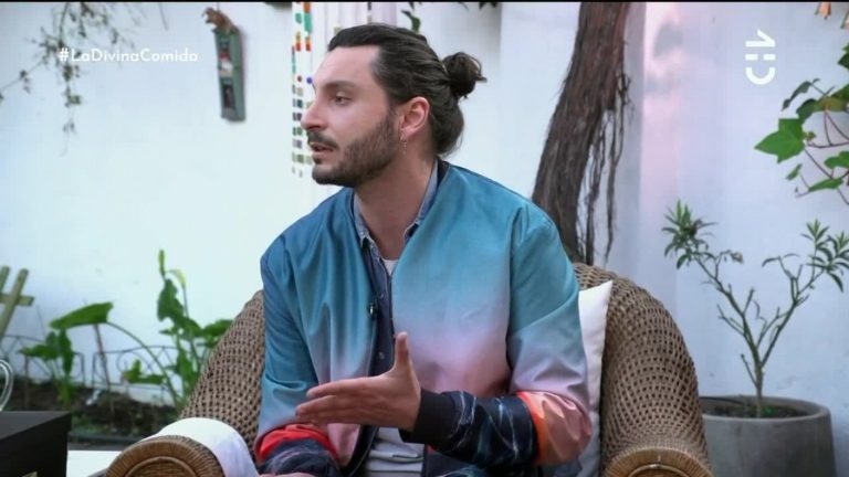 “Yo creo que voy a ser un viejito que pinte en la playa”: Santiago Meneghello confesó su amor por la pintura