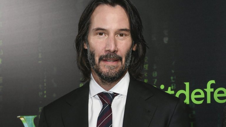 Keanu Reeves donó el 70% de su sueldo de Matrix para apoyar investigación sobre la leucemia