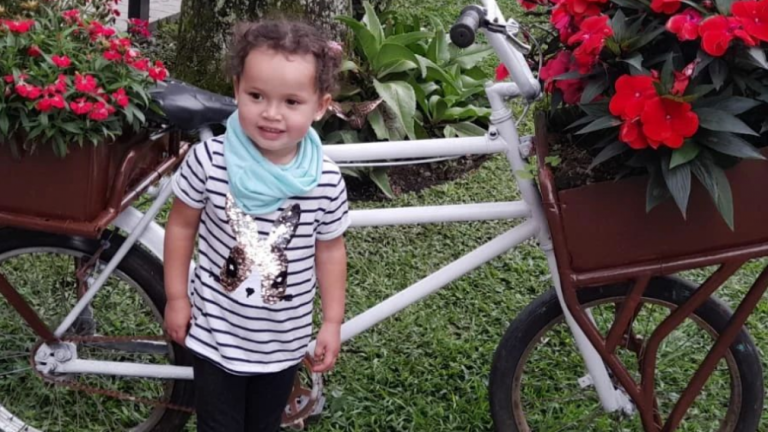 Mamá de niña con epilepsia refractaria: 