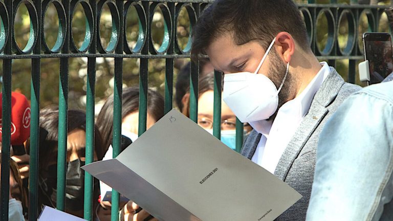 Pulso Ciudadano: Un 50,1% de los encuestados valoró el gabinete de Gabriel Boric