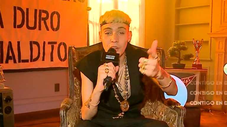 Una colaboración única en el mundo: Así se grabó el video de Marcianeke para la serie 