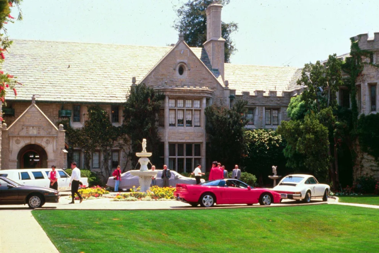 “Existían violaciones de forma regular”: Las nuevas revelaciones sobre las mansiones de Playboy