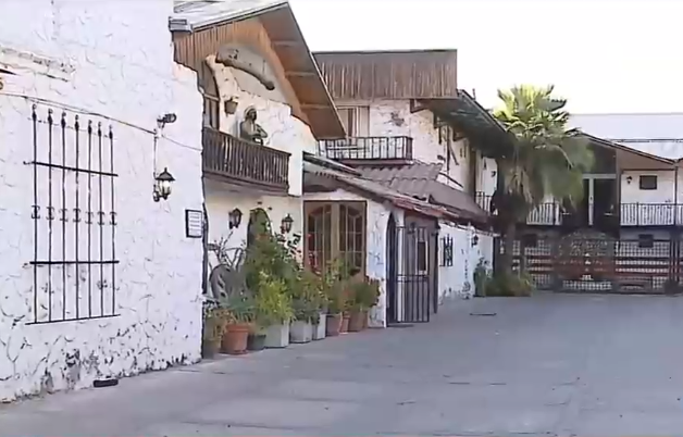 Homicidio frustrado en Santiago Centro: Hombre disparó a una mujer al interior de un motel