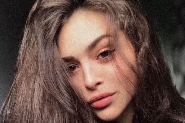 Mujer embarazada murió luego que se le enredara el pelo en una máquina en plena entrevista de trabajo