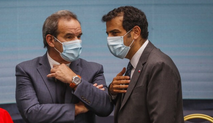 Delgado descarta un “doble rol” de Allamand y defiende viaje a España: “Su nuevo cargo se lo ganó con su trayectoria”