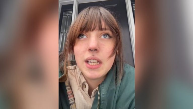 Pensó que estaba embarazada: Mujer tenía un quiste con dientes y pelos en su útero