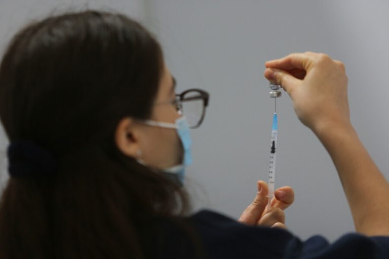 Calendario de vacunación: ¿Quiénes pueden inmunizarse con la cuarta dosis la semana del 14 de febrero?