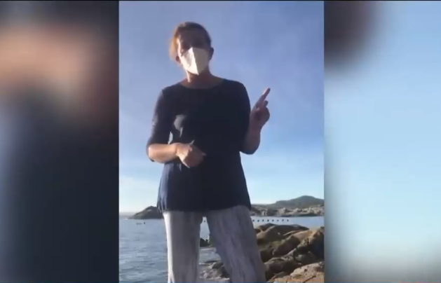 Detuvieron a mujeres tras discusión en playa de Puerto Montt: Una acusa amenazas y la otra lesiones con una lata
