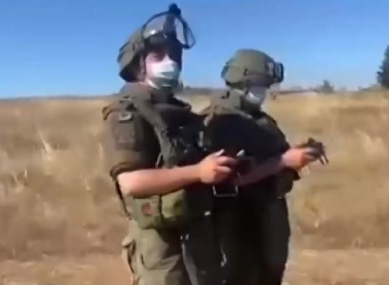 Revelan imágenes del ataque: Dos carabineros baleados por encapuchados en La Araucanía