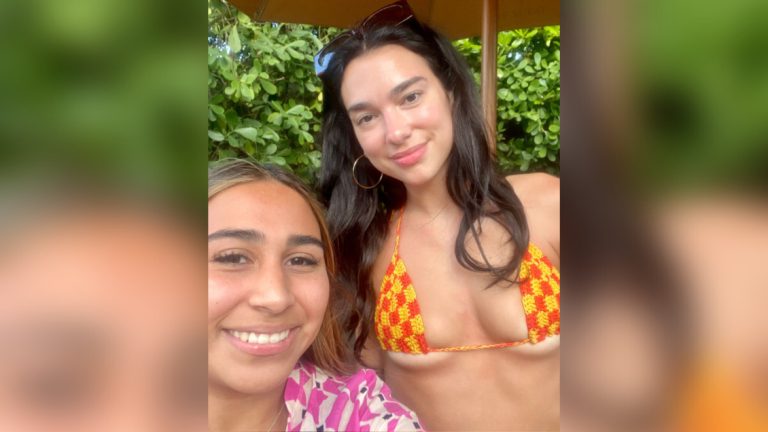 Hasta consiguió foto: Joven chilena se encontró con Dua Lipa durante sus vacaciones en Miami