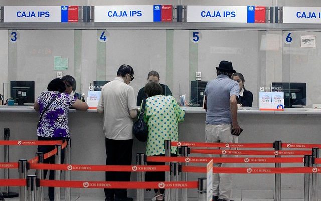 ¿Quiénes pueden recibir el beneficio? Ministra Rubilar aclaró dudas sobre la PGU