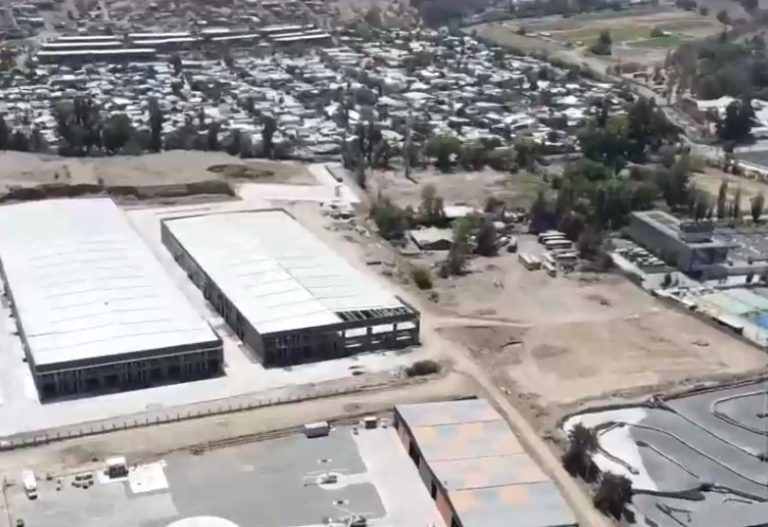 Helipuerto Santiago: El incómodo vecino de Huechuraba que sería en parte propiedad del ministro Moreno