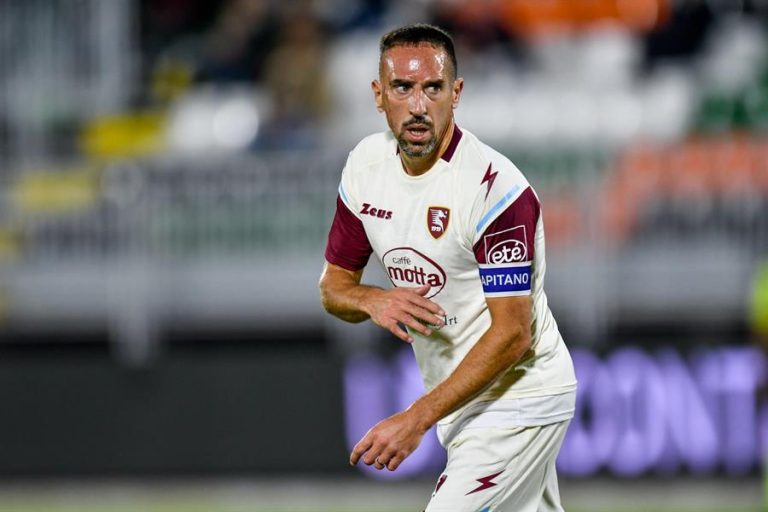 Franck Ribery sufrió un traumatismo en el cráneo tras accidente automovilístico
