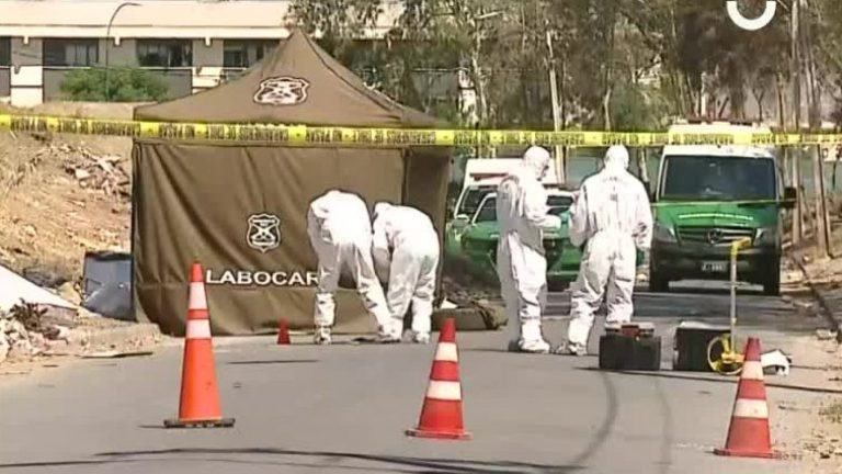 Encuentran cuerpo en basural en Renca: Víctima fue baleada en la cabeza