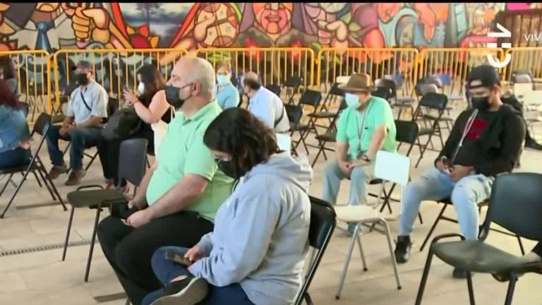 Denuncian falta de stock de test PCR: Alcaldes creen que esto podría estar afectando la real cifra de trazabilidad