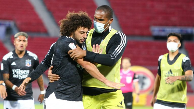 “Déjate de romper las pelotas”: El feroz cruce entre Quinteros y Falcón durante el empate de Colo Colo y La Serena