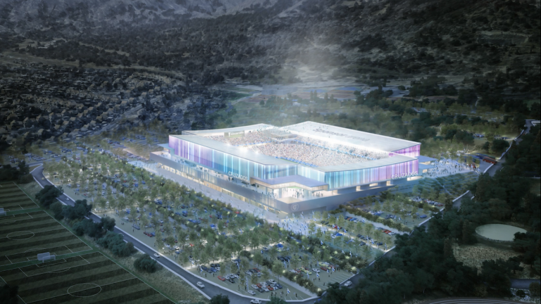 ¡Histórico! Universidad Católica llega a un acuerdo con Claro para el nombre del nuevo San Carlos de Apoquindo