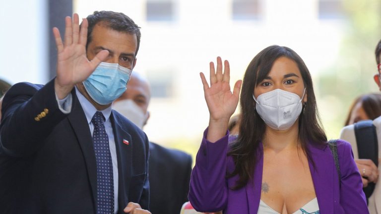 Izkia Siches y Rodrigo Delgado se reúnen en el Palacio de La Moneda y dan inicio a las reuniones de traspaso de mando