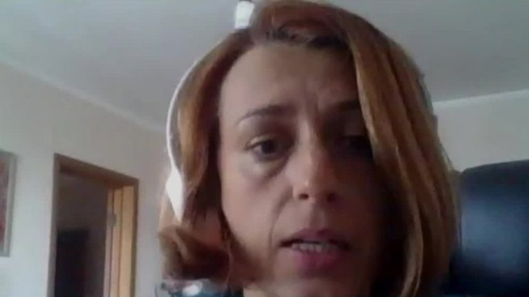 Olga Tarnosvka, ucraniana en Kiev: “Mi padre de 70 años ya está con armas en las barricadas”