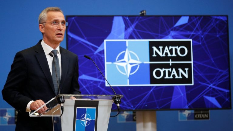 Ivan Witker, analista político: “Aquí la pregunta es: ¿Por qué la OTAN tiene que ir creciendo?”