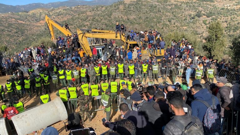 Marruecos: Rescatan sin vida al niño de cinco años que cayó a un pozo de 32 metros