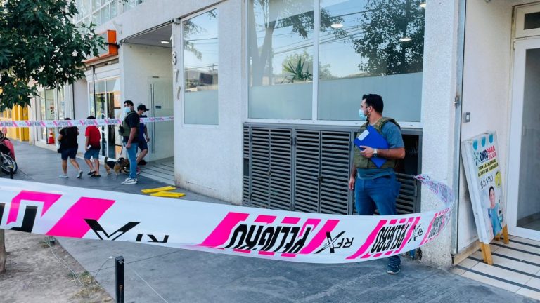 Niña de 4 años murió tras caer desde edificio en Independencia: PDI investiga el hecho