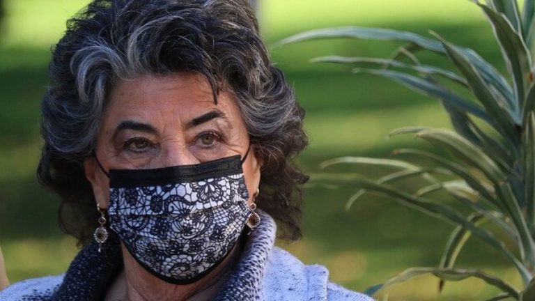 Nueva querella criminal: Alcaldesa de Viña del Mar denunció millonarios finiquitos entregados durante la gestión de Virginia Reginato
