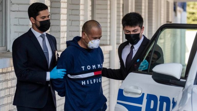 Buscaba venganza: Ex carabinero es detenido por crimen de una mujer en Parque Los Reyes