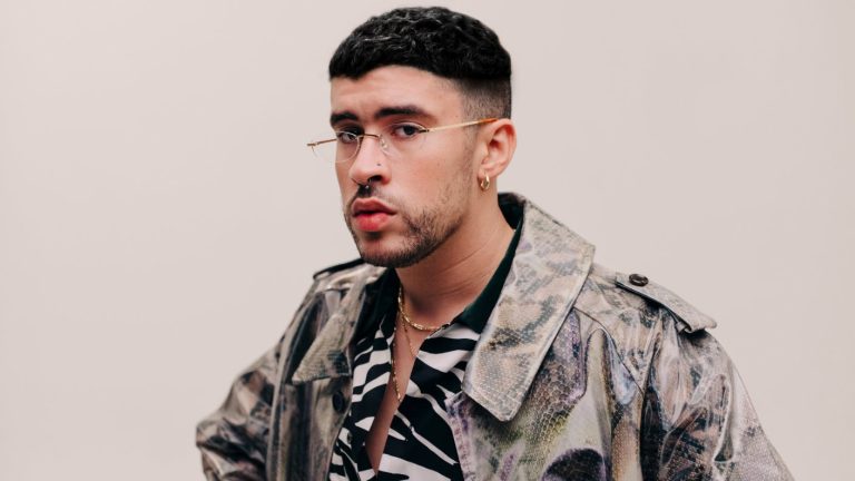 Bad Bunny sigue rompiendo récords: Superó a Selena, Luis Miguel y Ozuna en el ranking Billboard
