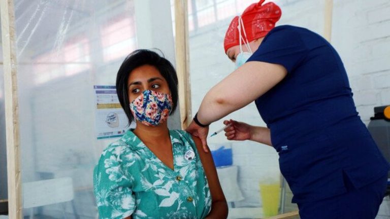 Informe Minsal: Más de 144 fallecidos y 23.245 nuevos contagios en el país