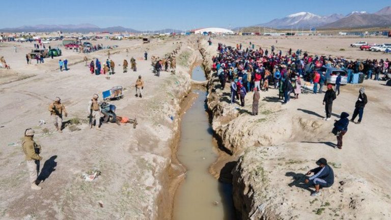 Maquinaria sigue trabajando en las zanjas: Se extiende vigilancia tras crisis migratoria